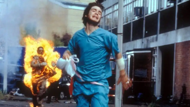 Sinopsis Film 28 Days Later (2002) Kisah Pria yang Harus Lari Dari Zombie Setelah Bangun Dari Koma!